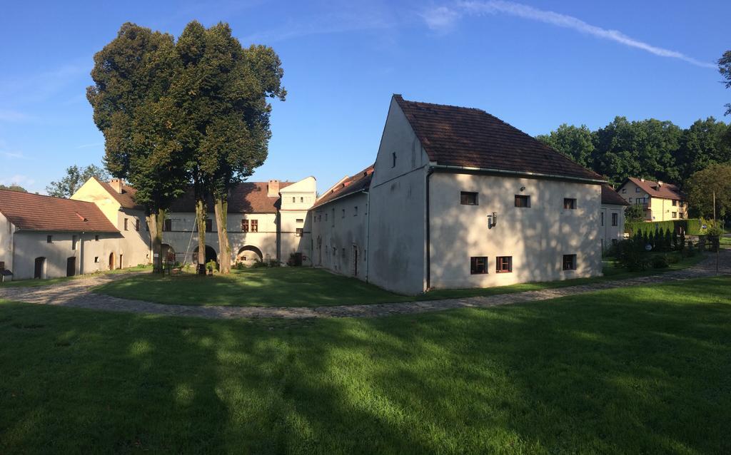 Zamek W Dziegielowie Exterior photo