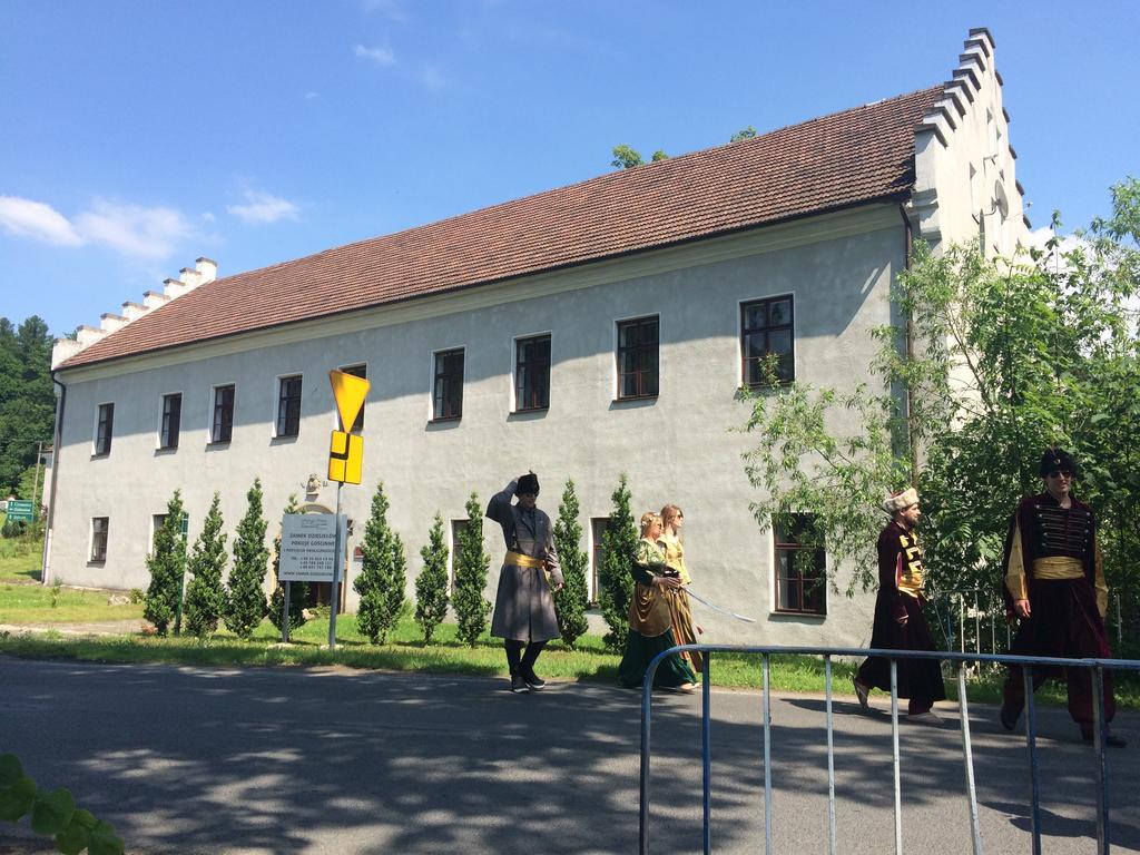 Zamek W Dziegielowie Exterior photo